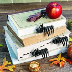 Bewitching Hands Book D&eacute;cor Image 1