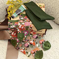 Cashmere & Comfort Socks Crate Image 1