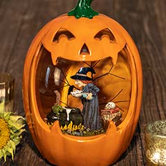 Witch's Brew Snow Globe Image 2