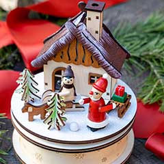 Santa's Cottage Music Box Image 2