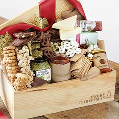 Tastes For Everyone - Merry Christmas Crate Image 1
