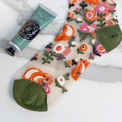 Cashmere & Comfort Socks Crate Image 3